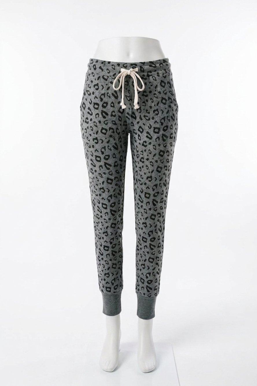 NEW AMPERSAND AVE triple stretch jogger pants in charcoal leopard